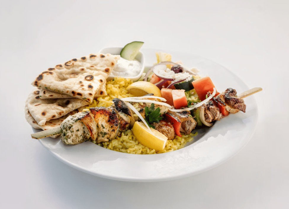 Grilled skewers with rice and vegetables